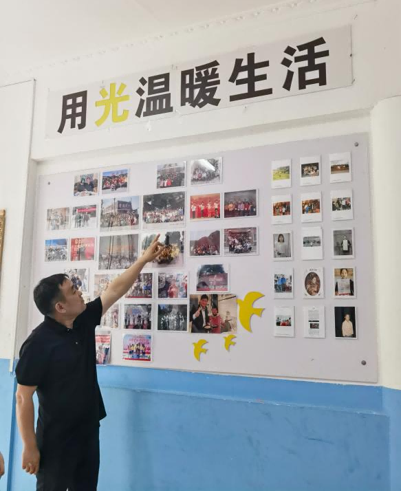 黨建引領聚合力，紅(hóng)色精神潤童心——康衆集團黨支部積極參與中關村(cūn)豐台科(kē)技(jì)園區(qū)黨群捐贈活動