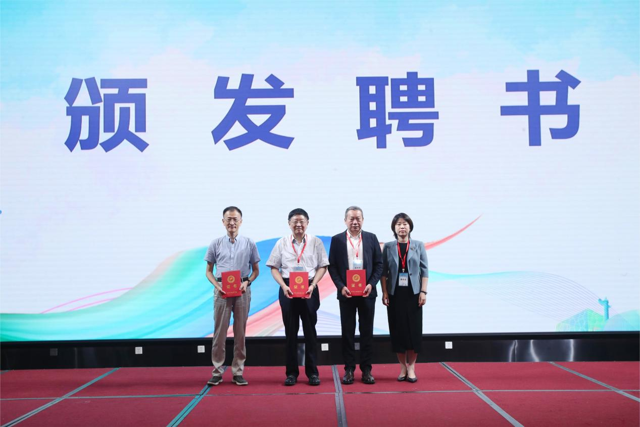 康衆時(shí)代: 完善藥品循證學依據,助力中醫(yī)藥守護兒(ér)童健康 康衆時(shí)代: 完善藥品循證學依據,助力中醫(yī)藥守護兒(ér)童健康